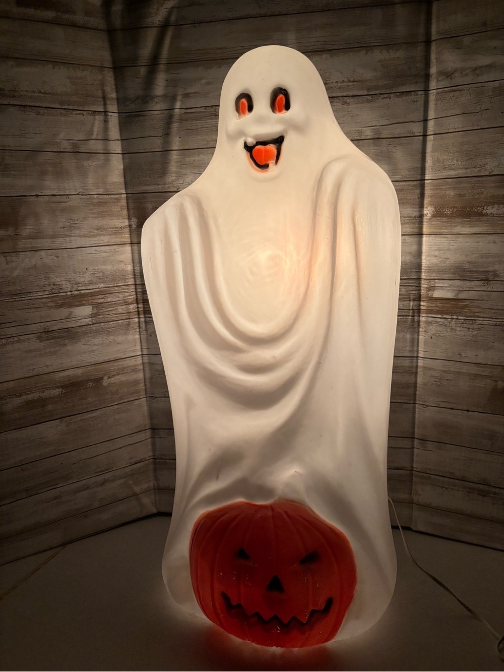 32.5” tall Halloween ghost blow mold with new light cord